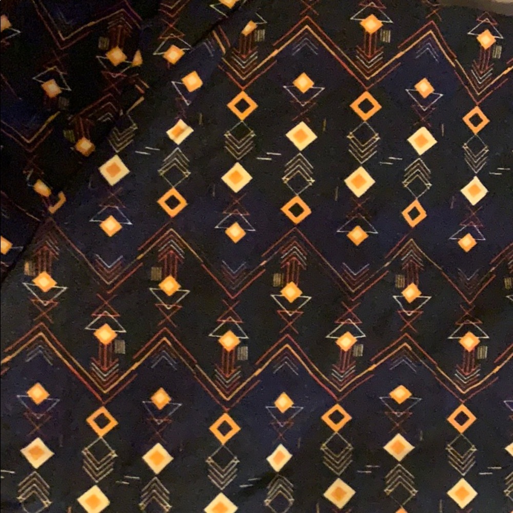Lularoe geometric print leggings